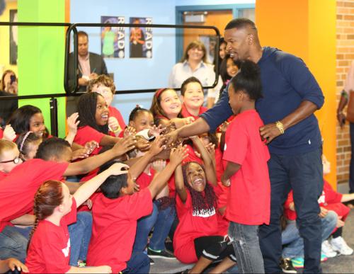 Photo: Jamie Foxx from "Annie" at the Minneapolis Turnaround Arts Event at Northport Elementary