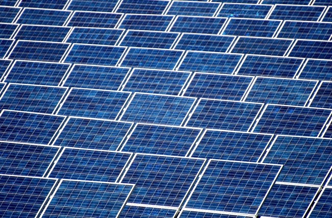 Photo: Google's solar panels powering the company's servers in Mojave Desert, California,