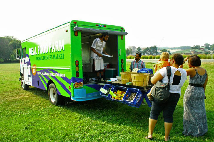 Real-Food-Farm-Mobile-Markets-8