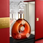An Art Deco coffret for Louis XIII de Rémy Martin