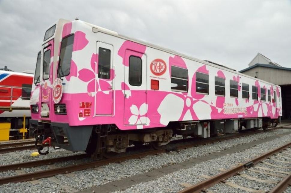 [Bild: kitkat_japan_train_01.jpg]