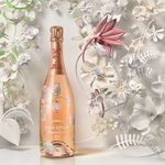Perrier-Jouët Has Presented the Art of Paper and Wine Perrier-Jouët Has Presented the Art of Paper and Wine