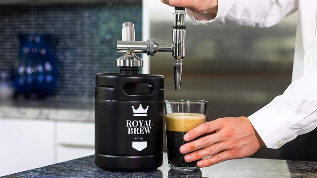  The Original Royal Brew Nitro Cold Brew Coffee Maker - Gift for  Coffee Lovers -128 oz Extra Large Home Keg, Nitrogen Gas System Coffee  Dispenser Kit - Use Nitrogen or Nitrous